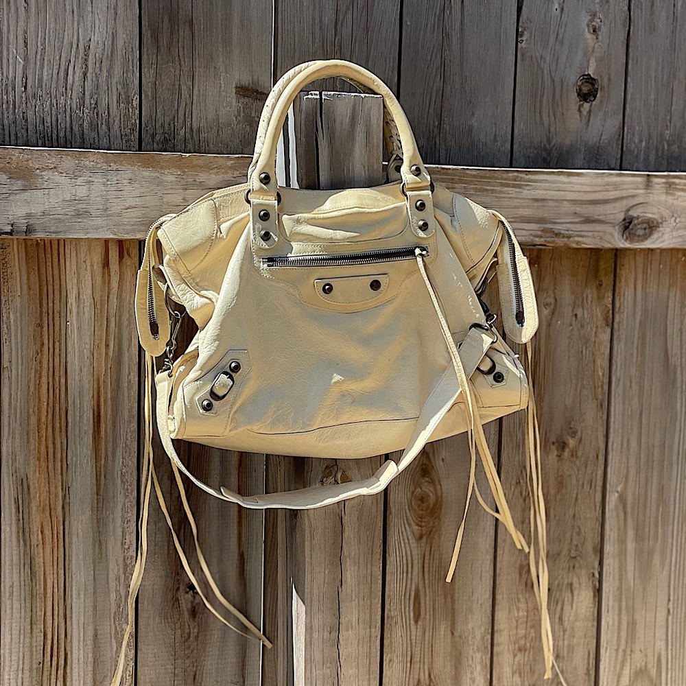❌SOLD❌RARE SS06 Balenciaga City Chevre Bag - White